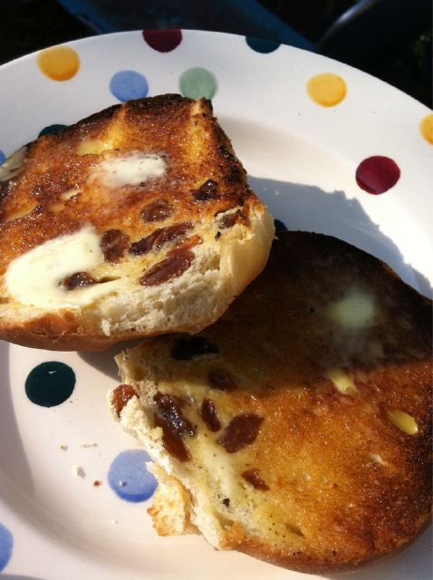 toasted_hot_cross_buns