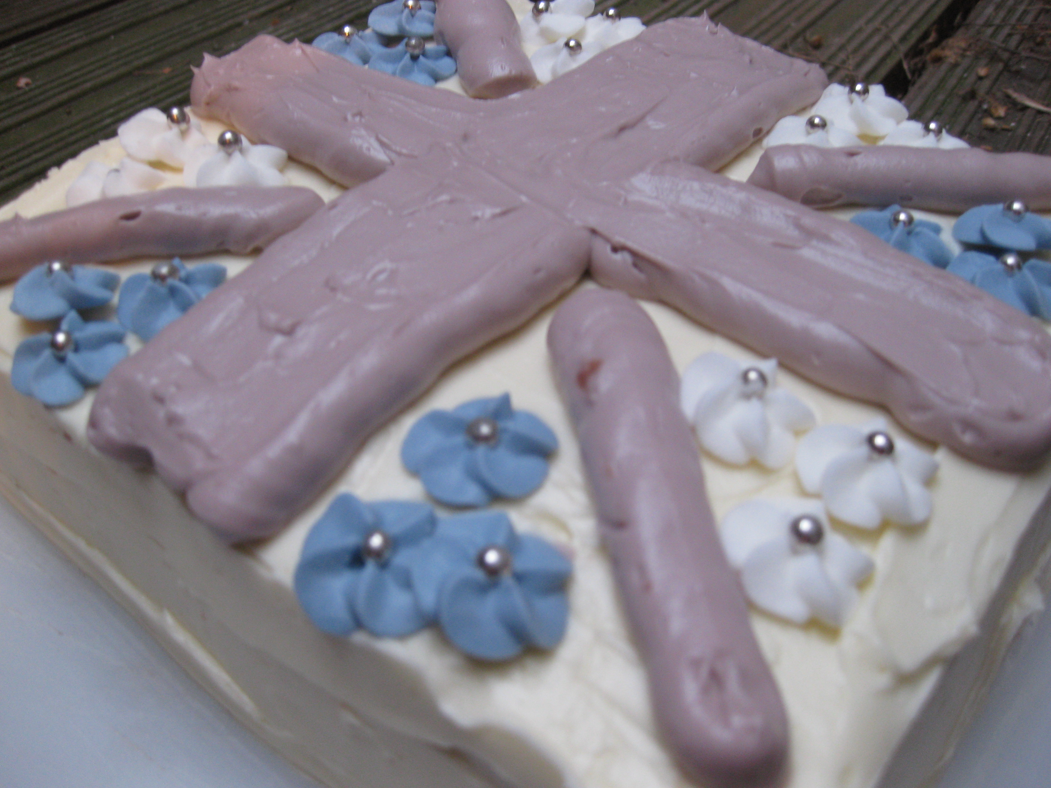 red_velvet_hummingbird_bakery red_velvet_cream_cheese_frosting