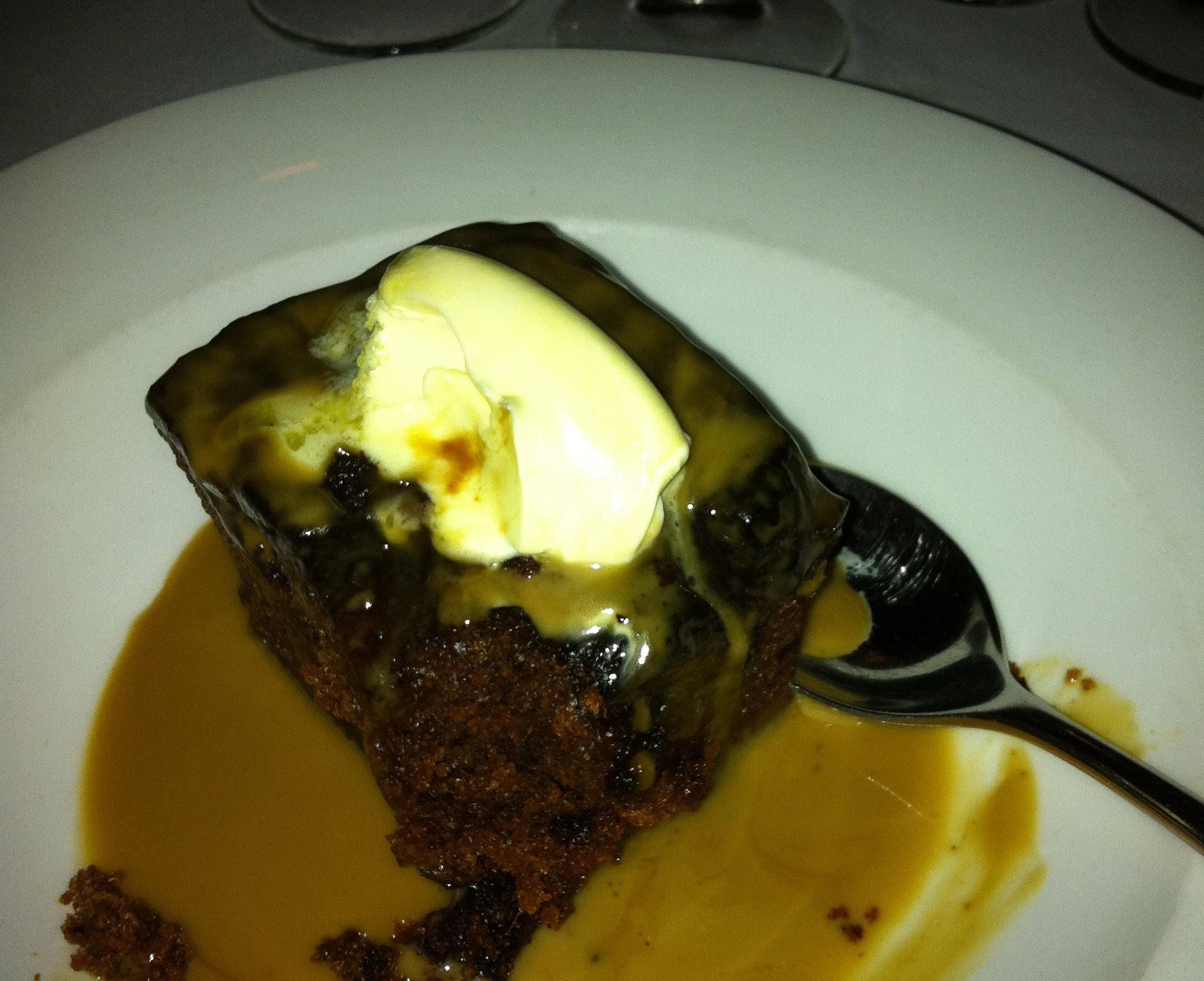 sticky_toffee_pudding