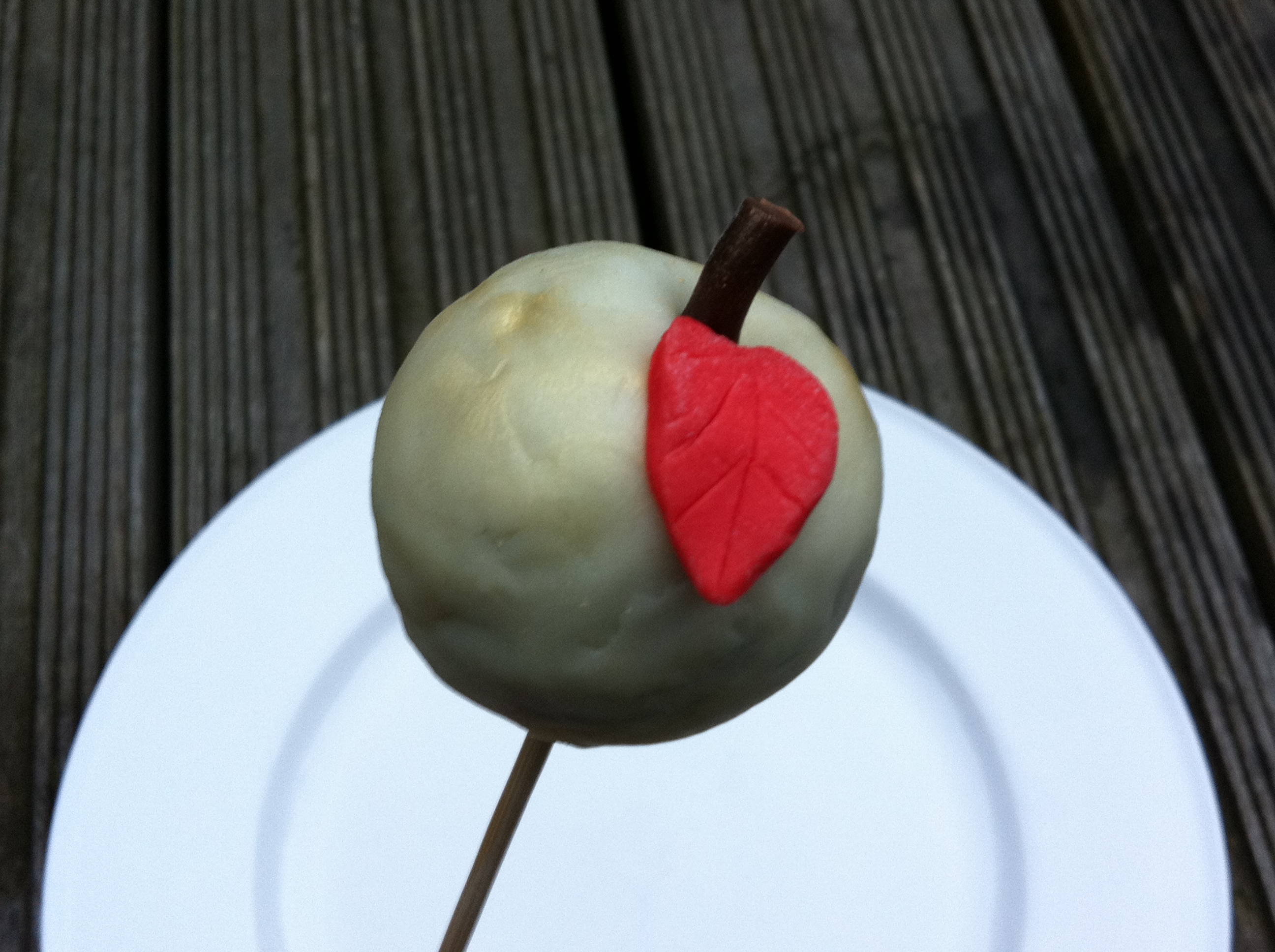 toffee_cake_pop