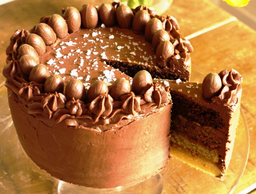 caramel_chocolate_cake