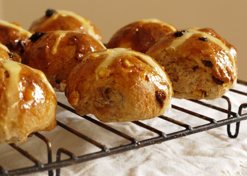 hot_cross_buns