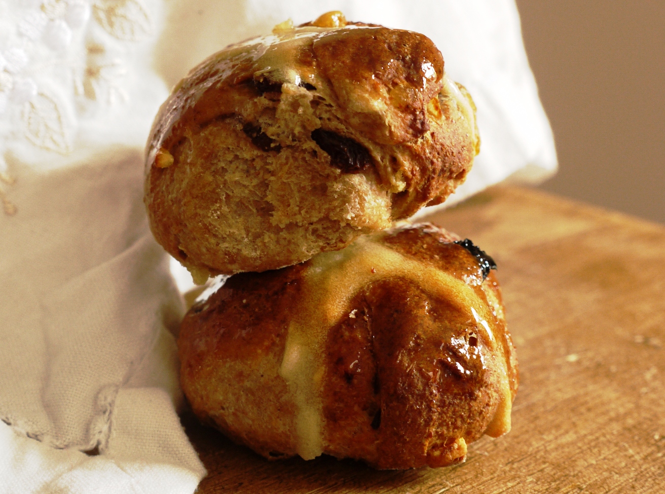 hot_cross_buns