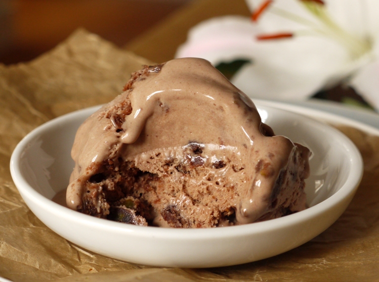 Double Chocolate Cookie Ice Cream 