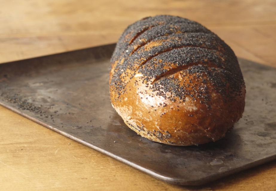 Black Pepper Rye Loaf 