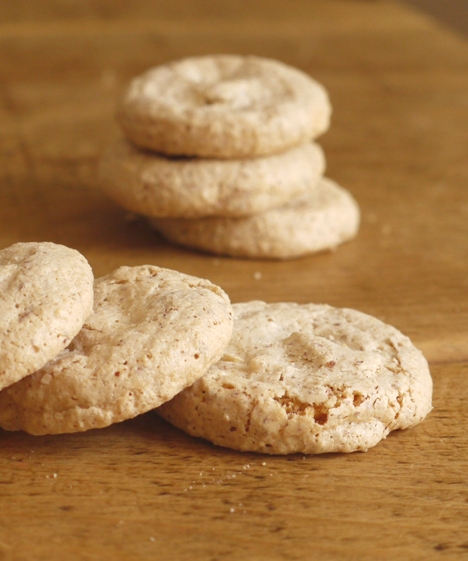 Amaretti biscuits