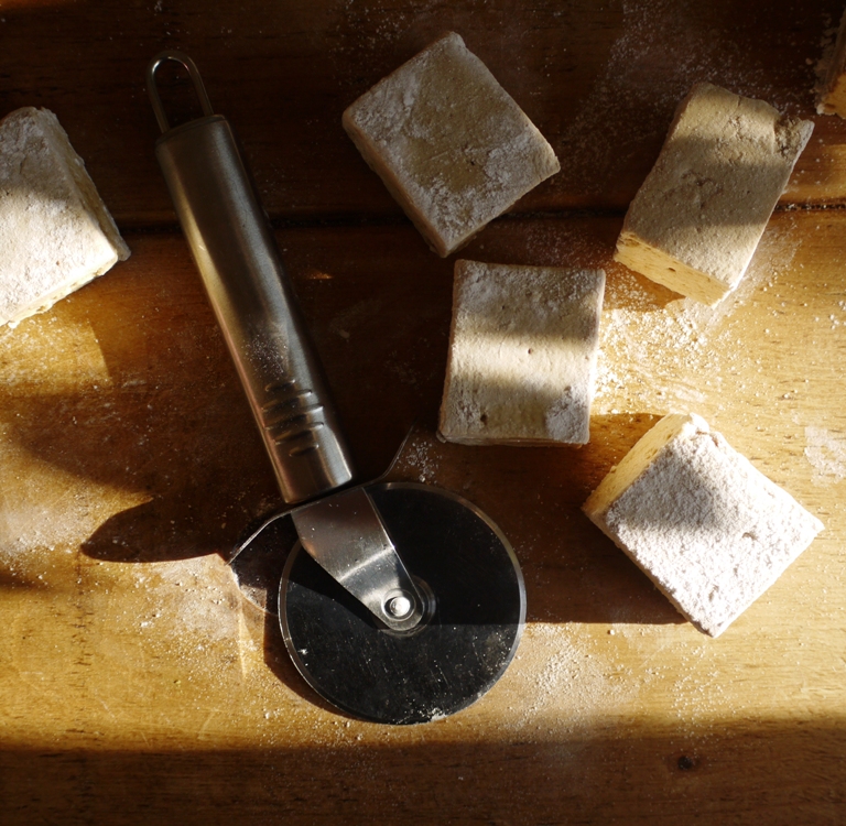 Gingerbread Marshmallows