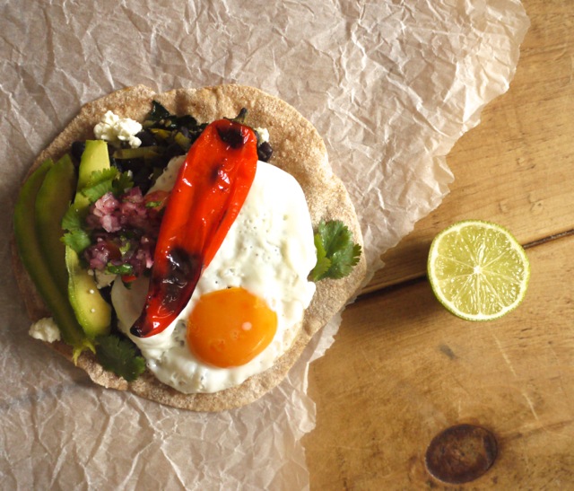 Black bean breakfast flatbread