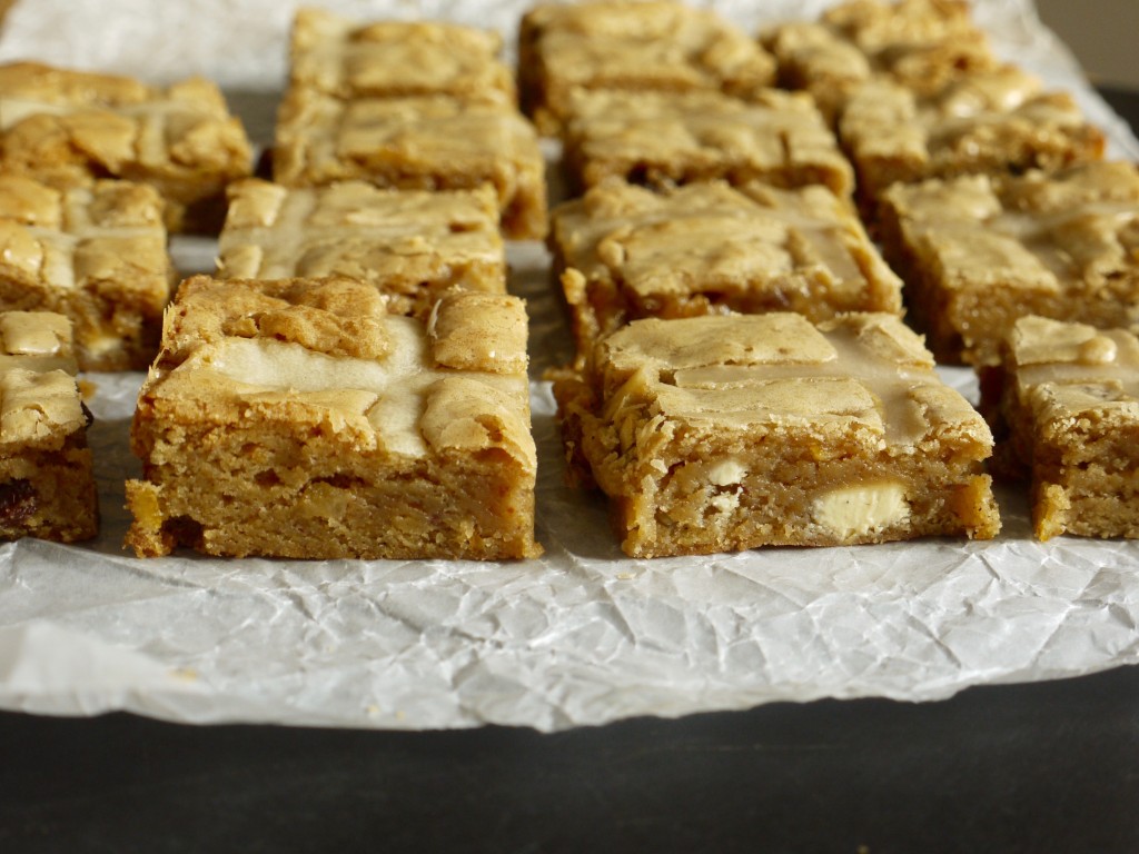 Hot Cross Blondies