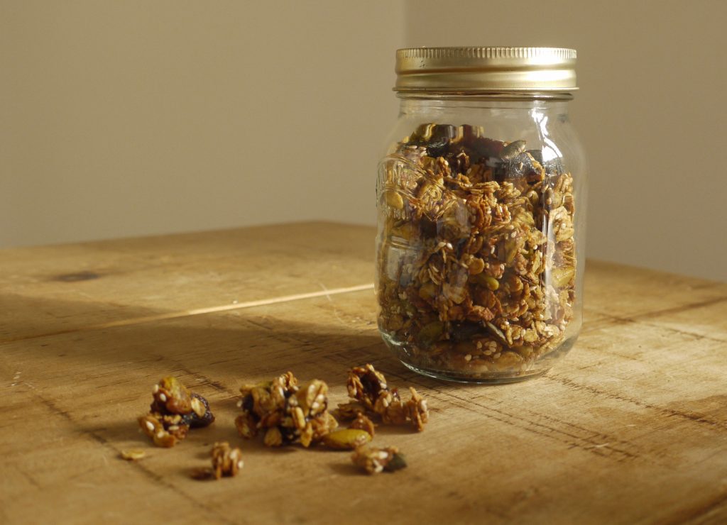 Pistachio & Apricot Granola 