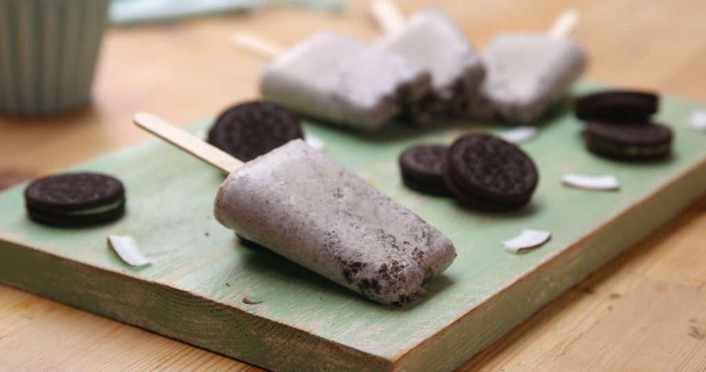 Mint Oreo Popsicles