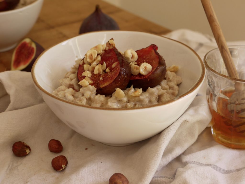 barley-breakfast-bowls_kate-doran-1