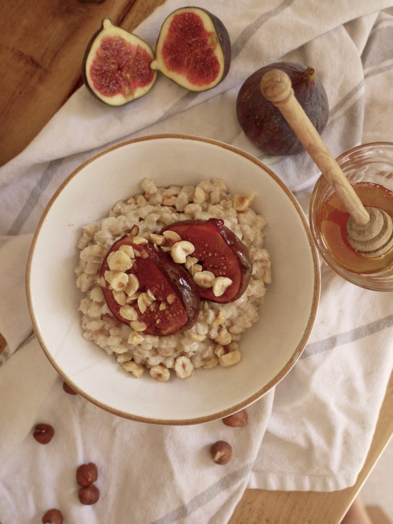 barley-breakfast-bowls_kate-doran-5