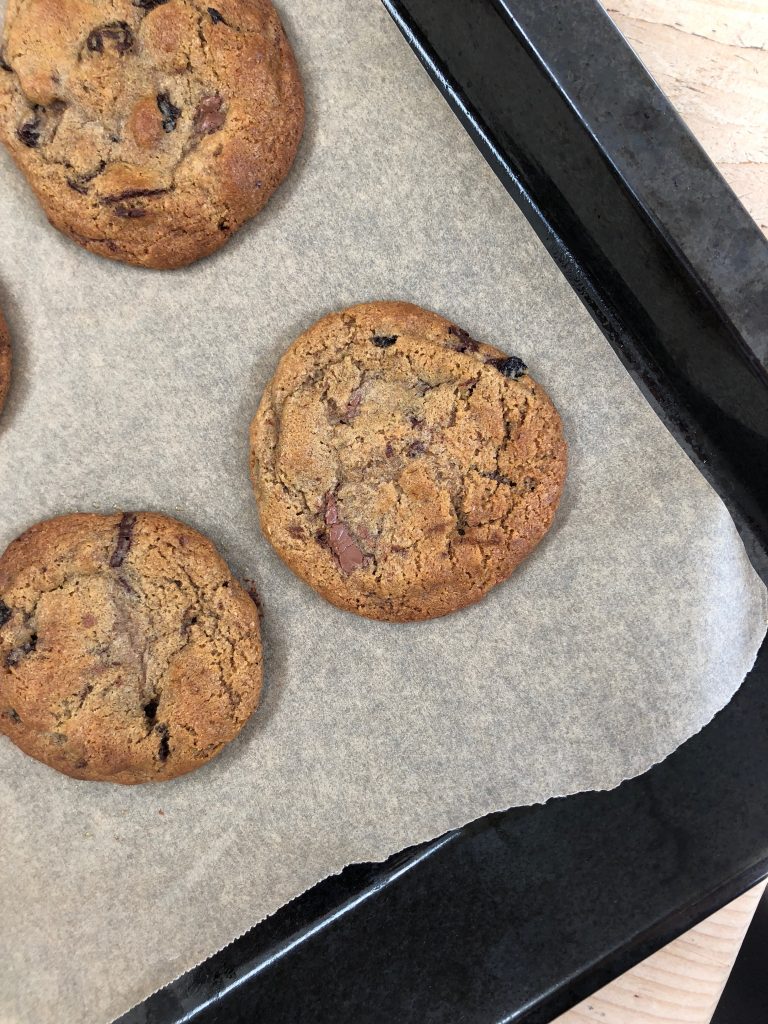 Wholemeal Raisin Chocolate Chunk Cookies - 2